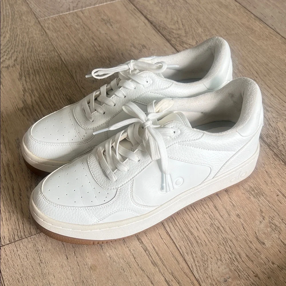 ALO Yoga White Sneakers - Picture 1 of 7